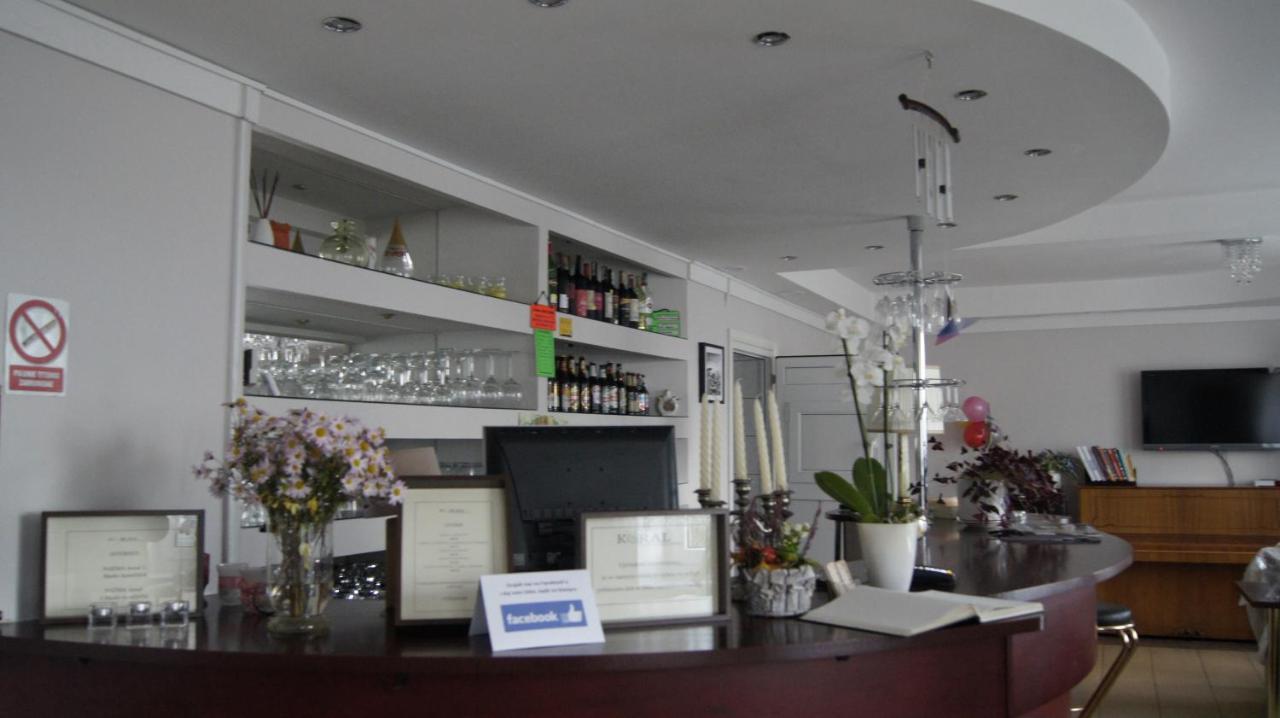 Koral Bed and Breakfast Κοστζαλίν Εξωτερικό φωτογραφία